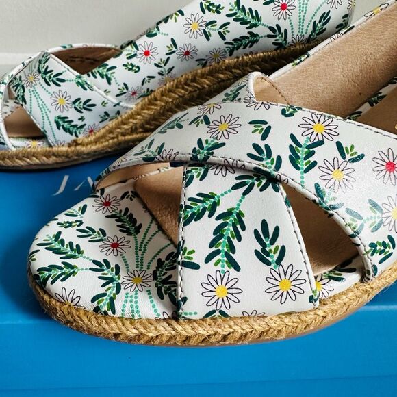 Jack Rogers Palmer Criss Cross Espadrille Wedges – Size 6.5 – White Daisy – $148 - Picture 6 of 11